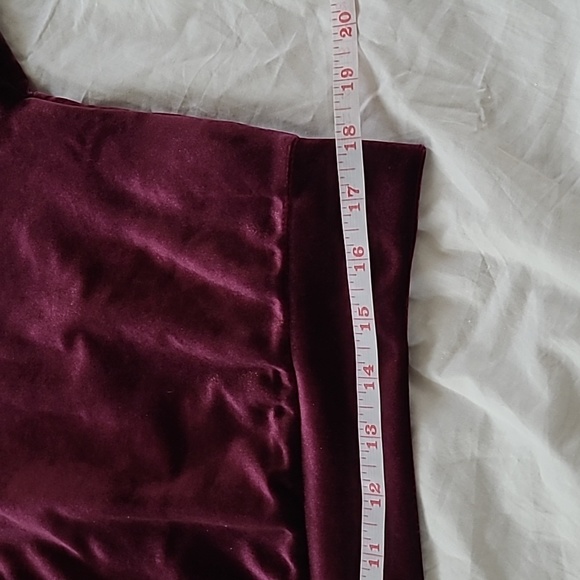 Bluenote Burgundy Velvet Cropped Zipper Hoodie, Size S - Picture 7 of 7